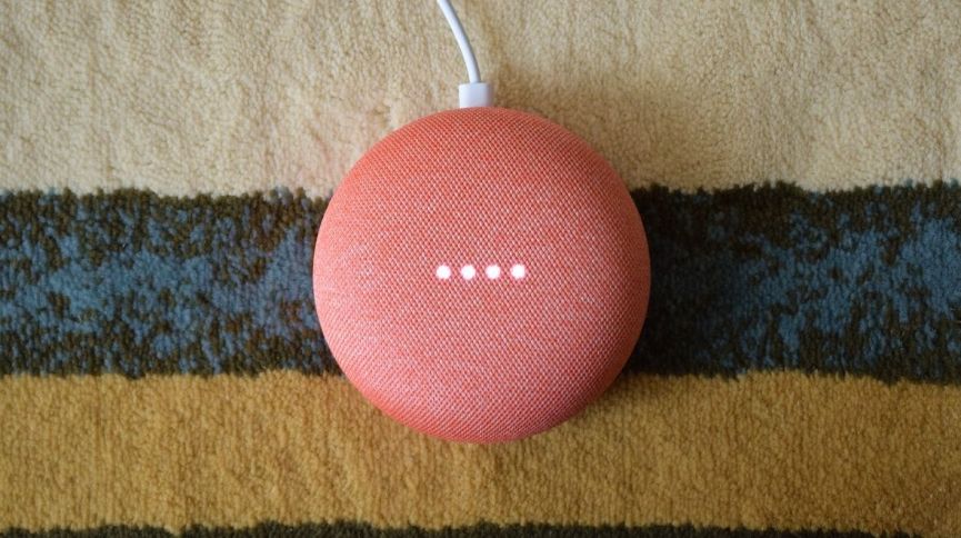 Amazon Echo Dot и Google Home Mini: дизайн